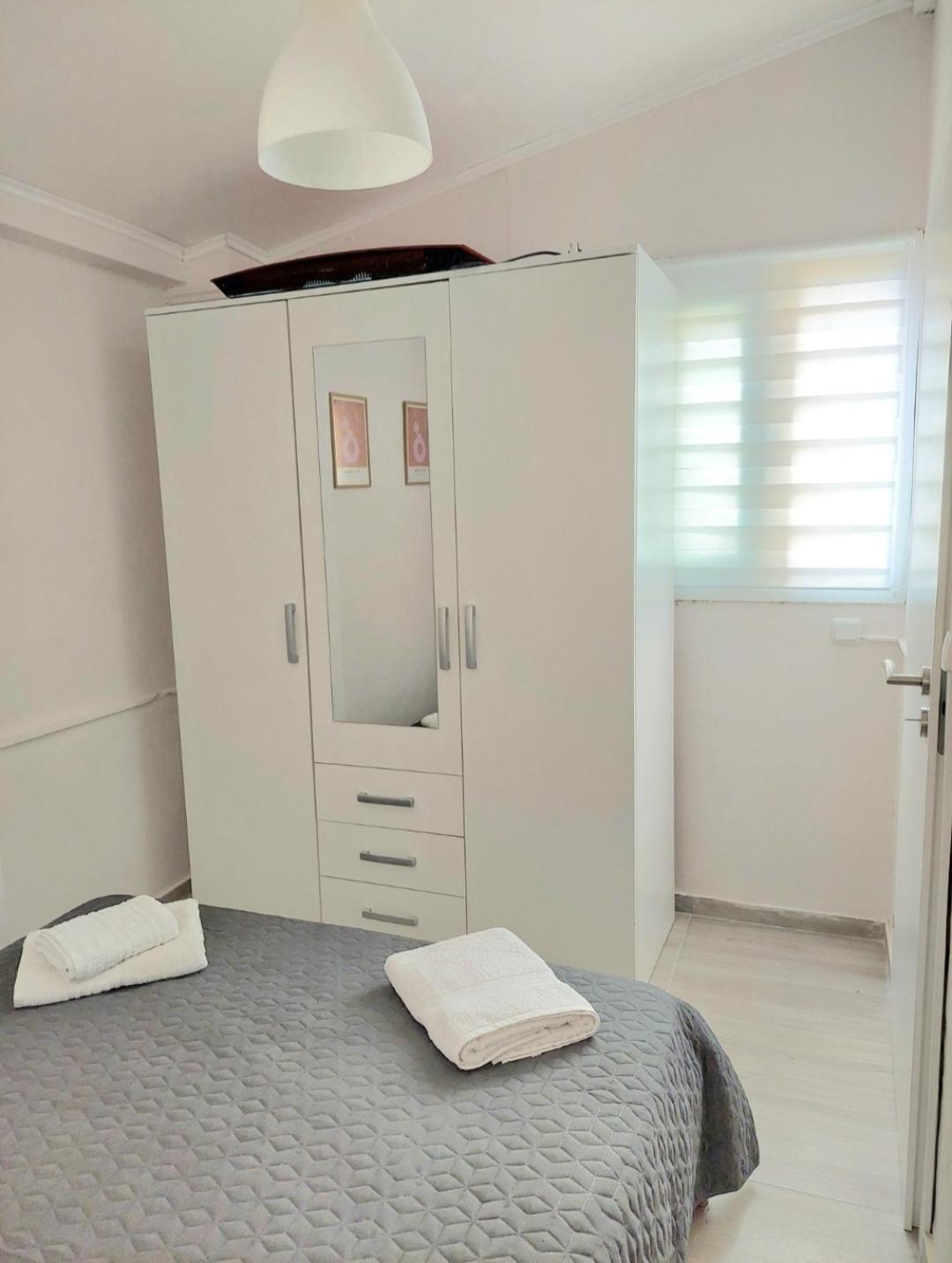 Thanos Guesthouse Corfu Agioi Deka  Екстериор снимка